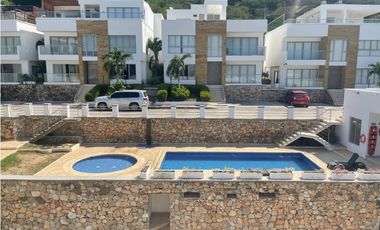 Casa en arriendo en conjunto cerrado en el Rodadero