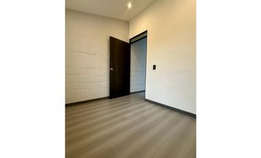 Se vende hermosa casa en paseo real