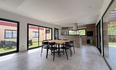 Casa en Venta - Barrio Residencial I Lote 509