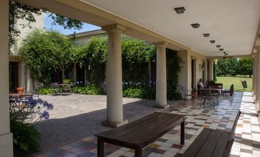 Amplio terreno en Santa María Polo Club