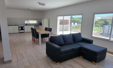 Casa en venta en Pilar del Este, San Ramon