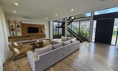 Casa en Círculo Hebreo