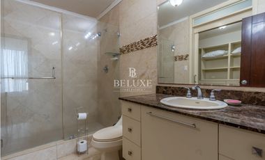 VENTA APARTAMENTO AMOBLADO AV BALBOA, PH VILLA DEL MAR (4)