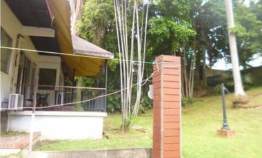 VENTA DE  AMPLIA CASA PARA USO COMERCIAL CON PERMISO 900M2 MBR