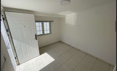 Vendo Amplia Casa en Hato Pintado