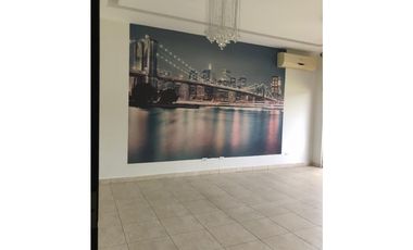 VENTA DE CASA EN COSTA DEL ESTE - PH PASEO DEL PARQUE