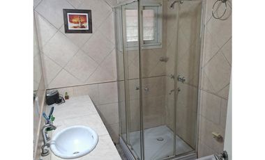 VENTA / CHALET 4 AMB Y QUINCHO /  LA CALETA  / MAR CHIQUITA