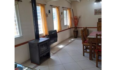 VENTA / CHALET 4 AMB Y QUINCHO /  LA CALETA  / MAR CHIQUITA