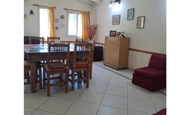 VENTA / CHALET 4 AMB Y QUINCHO /  LA CALETA  / MAR CHIQUITA