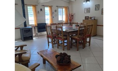 VENTA / CHALET 4 AMB Y QUINCHO /  LA CALETA  / MAR CHIQUITA