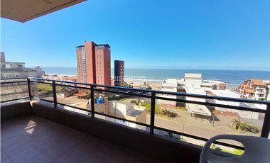 DEPARTAMENTO DE 3 AMBIENTES, CON VISTA AL MAR Y COCHERA