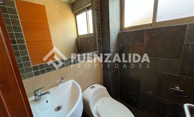 Casa en Arriendo en Martín de Salvatierra 765