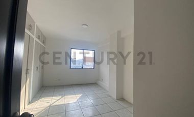 Venta Departamento Remodelado en Edificio Recife, Salinas VerV