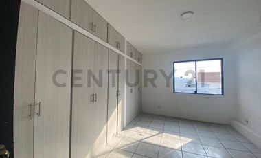 Venta Departamento Remodelado en Edificio Recife, Salinas VerV