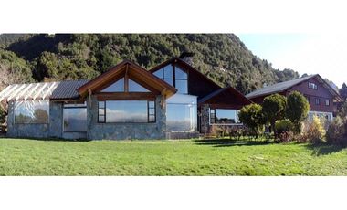 VENTA HOTEL EN LAGO LLANQUIHUE - 27,68 HÄS