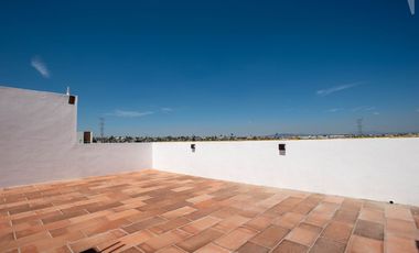 CASA CON ROOF GARDEN EN COTO DUBLIN CAPITAL SUR