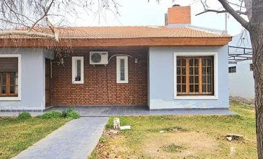 Venta propiedad con 2 casas juntas de 1 dor c/u