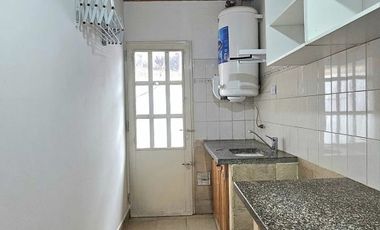 Venta propiedad con 2 casas juntas de 1 dor c/u