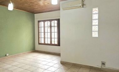 Venta propiedad con 2 casas juntas de 1 dor c/u