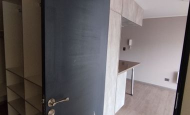 Departamento arrienda en Moderno Edificio