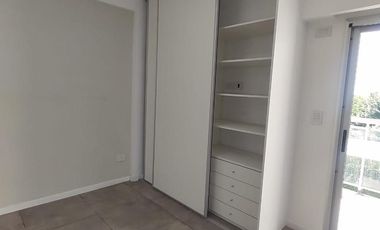 DEPARTAMENTO MONOAMBIENTE  VENTA EN URIARTE  383 4°E (REMEDIOS DE ESCALADA)