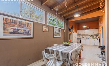 Casa tipo PH en Venta o en Block - 3 locales - Lote Propio