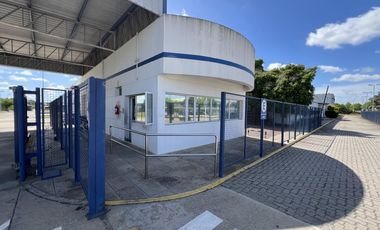 Predio industrial/ Lógistico en el Centro Industrial Garín.
