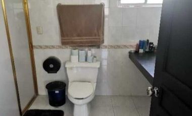 CASA EN VENTA EN CONTRY PRIMER SECTOR