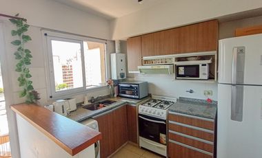 Venta Departamento en Remedios De Escalada de 2 ambientes al Frente con Balcón