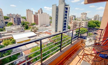 Venta Departamento en Remedios De Escalada de 2 ambientes al Frente con Balcón