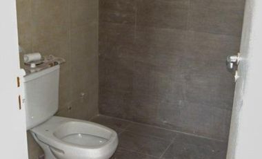 Venta Departamento en Remedios De Escalada de 2 ambientes al Frente con Balcón
