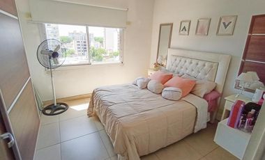 Venta Departamento en Remedios De Escalada de 2 ambientes al Frente con Balcón