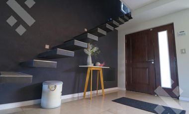 Venta casa 3 dorm Bª Confluencia Rural