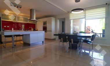 Venta casa 3 dorm Bª Confluencia Rural