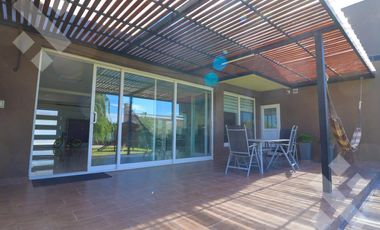Venta casa 3 dorm Bª Confluencia Rural
