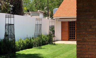 Casa en  Venta en Quinta Sección - Capital - Mendoza