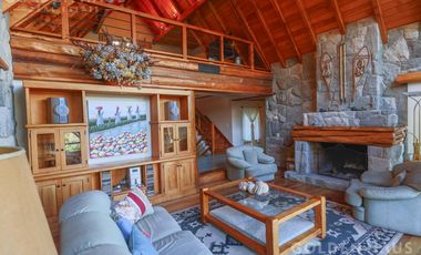 Venta Excelente Casa en Villa Campanario