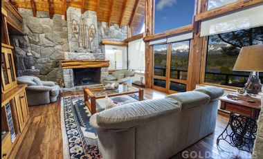 Venta Excelente Casa en Villa Campanario