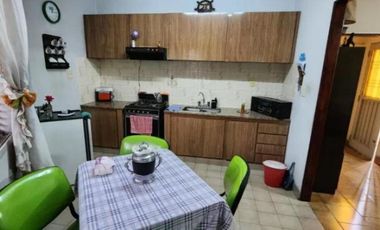 Departamentos en venta - 5 Dormitorios 2 Baños - 205Mts2 - Ciudadela
