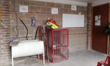 Bodega con oficinas, San Cristobal Huichochitlan Toluca