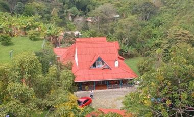 CASA HOTEL EN VENTA - SALENTO