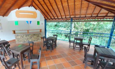 CASA HOTEL EN VENTA - SALENTO