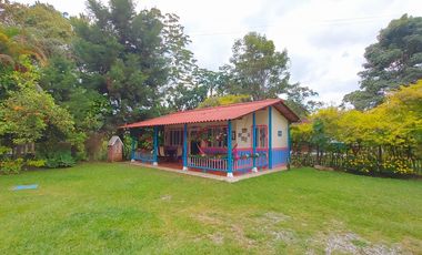 CASA HOTEL EN VENTA - SALENTO