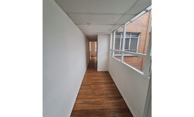 ARRIENDO OFICINAS DESDE 40 M2, SECTOR LA SOLEDAD, TEUSAQUILLO