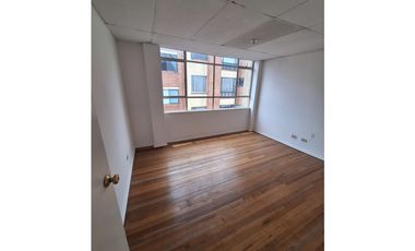 ARRIENDO OFICINAS DESDE 40 M2, SECTOR LA SOLEDAD, TEUSAQUILLO