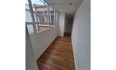 ARRIENDO OFICINAS DESDE 40 M2, SECTOR LA SOLEDAD, TEUSAQUILLO