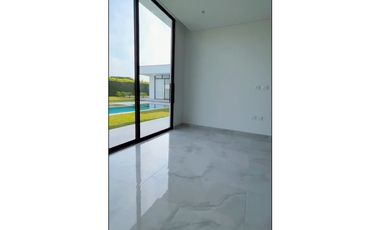 VENDO CASA CAMPESTRE EN CERRITOS