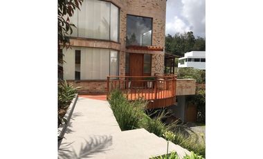 CASA EN VENTA SECTOR EL ESCOBERO - ENVIGADO