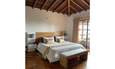 CASA EN VENTA SECTOR EL ESCOBERO - ENVIGADO