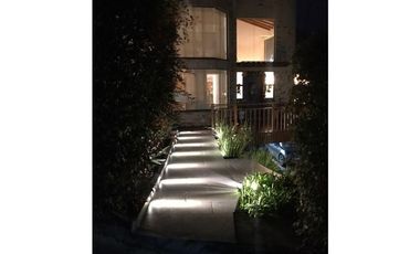 CASA EN VENTA SECTOR EL ESCOBERO - ENVIGADO